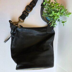 EUC Coach Legacy Bleecker Tattersall Large Leather Duffle #11423 in Navy
